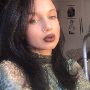 Meet your Posher, Saija